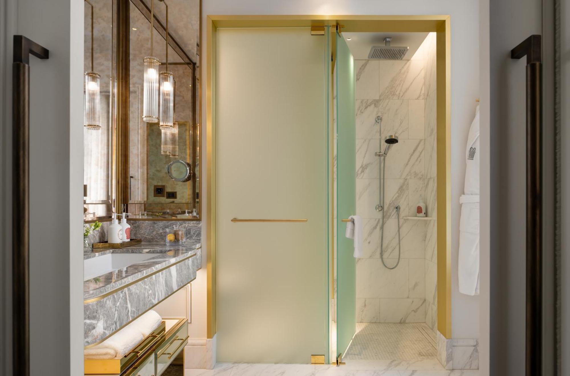 Corinthia Grand Hotel Du Boulevard Букурещ Екстериор снимка